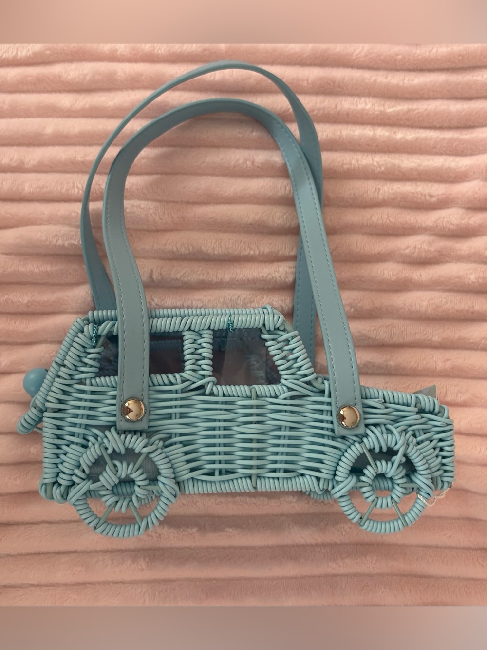 Tommy Bahama Blue Wicker Car Bag - Picture 2 of 7